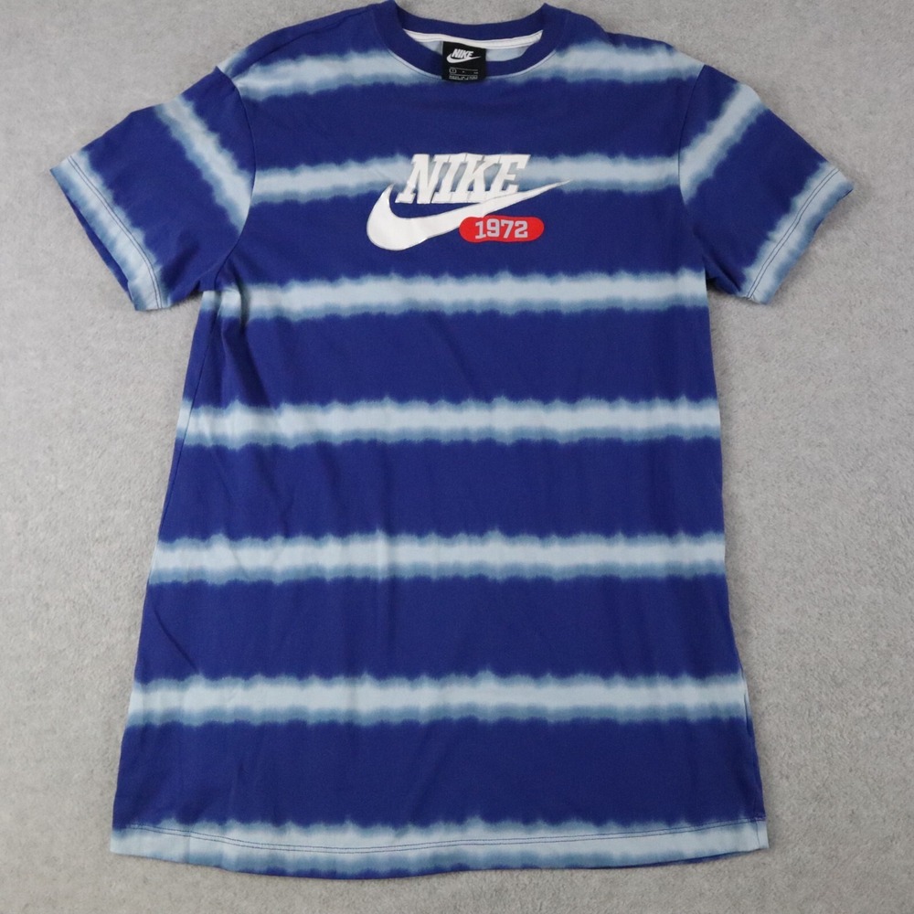 Nike T-Shirt Mens Small Crew Neck Tee Swoosh Logo Blue Striped Short Sleeve